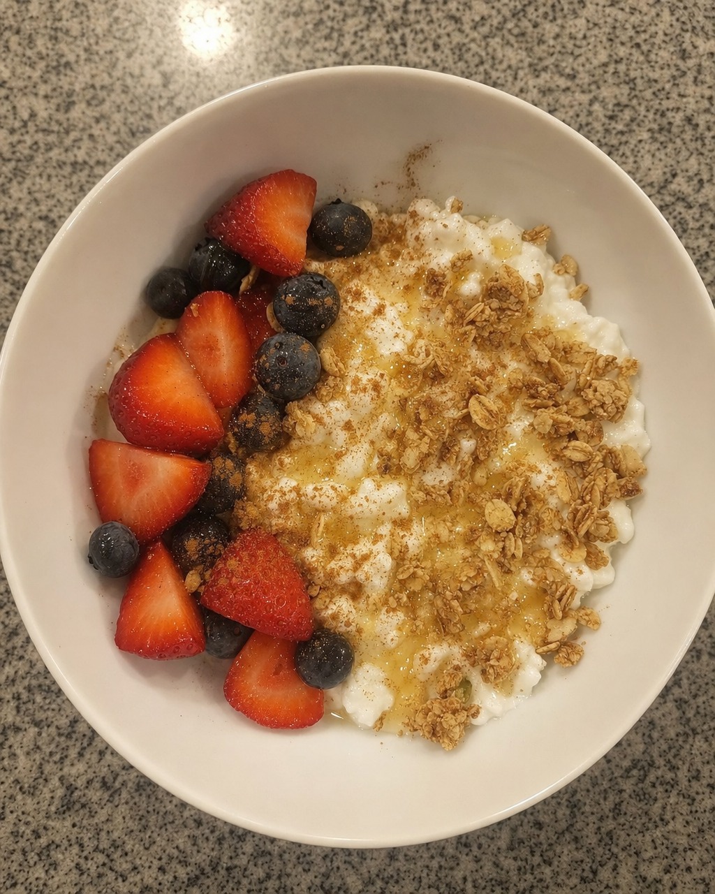Cottage Cheese Berry Bowl